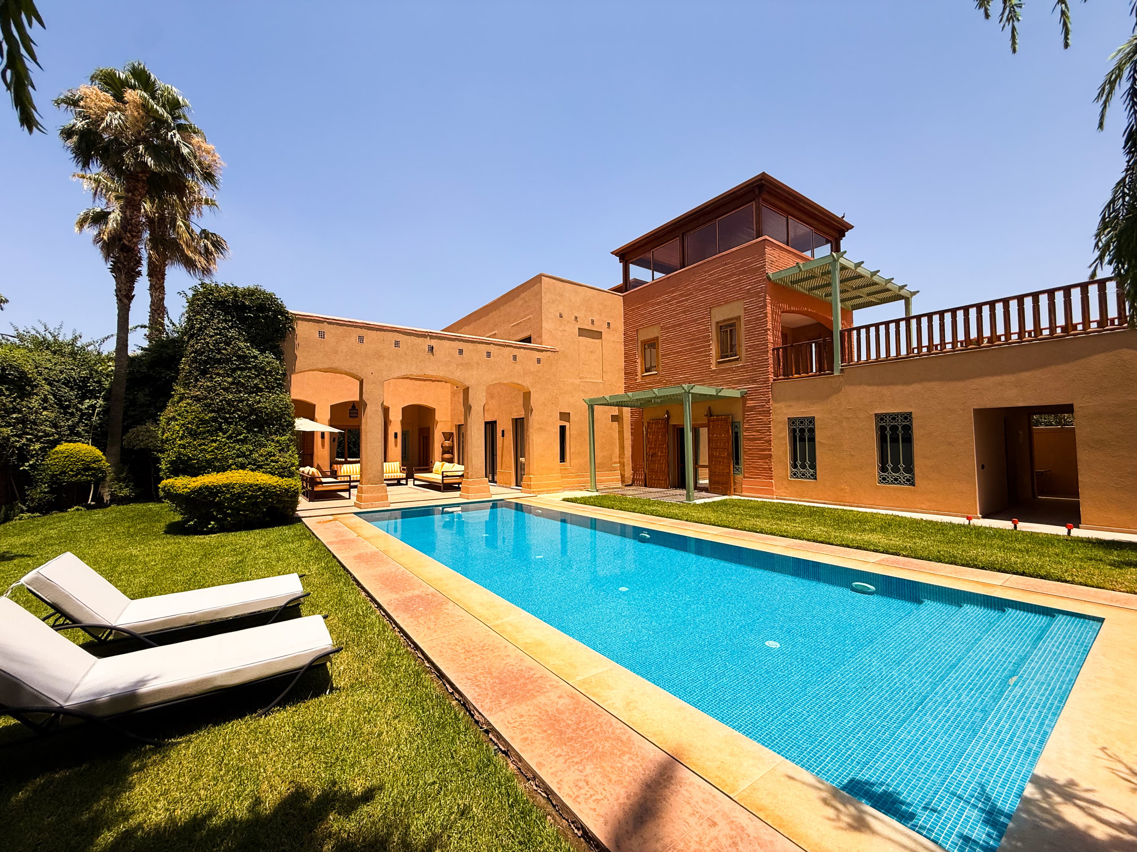 Maison Zey · 8 min de Jemaa el-Fna · Piscine privée 10x4m