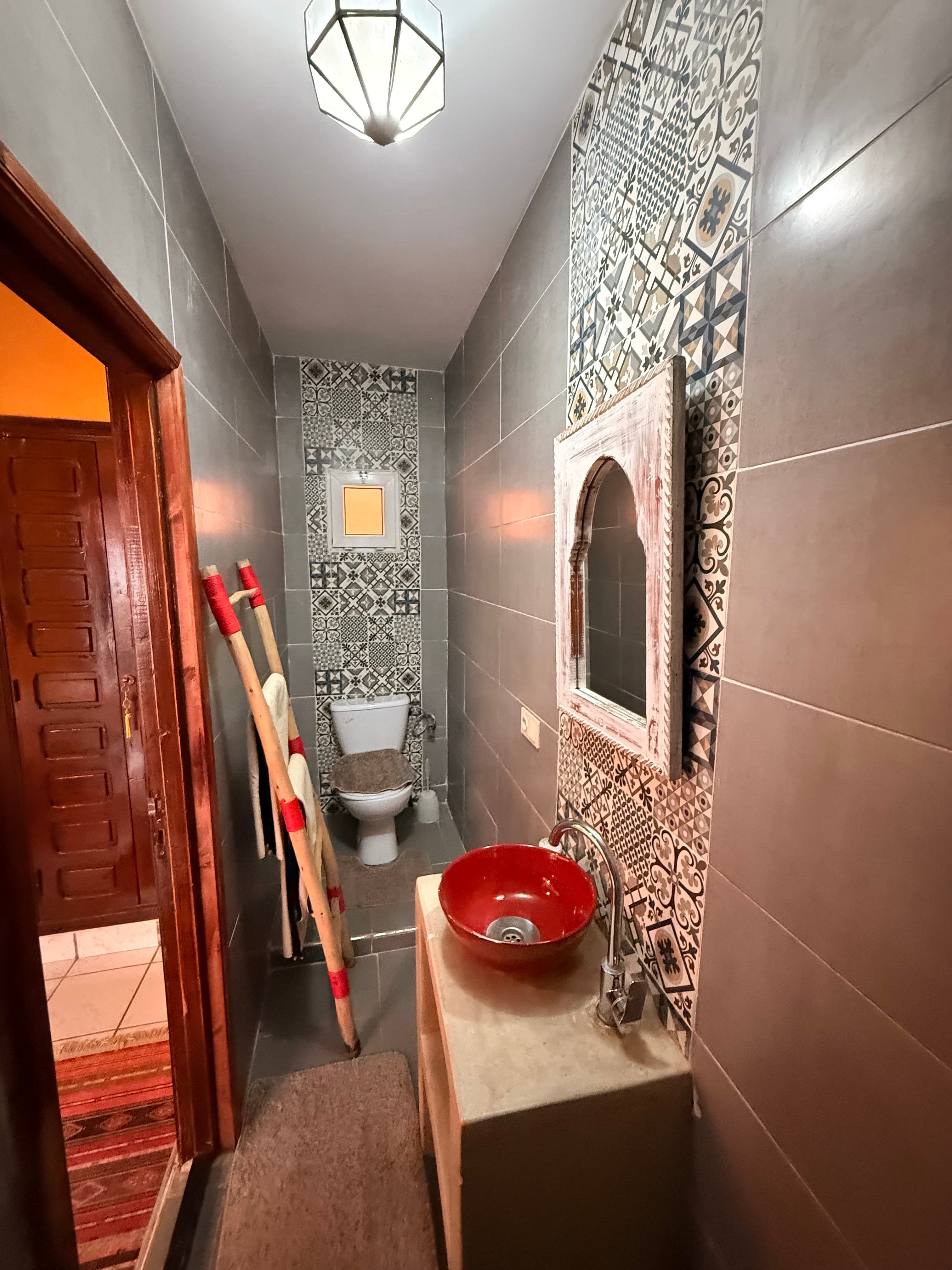 Riad Oumniya 12