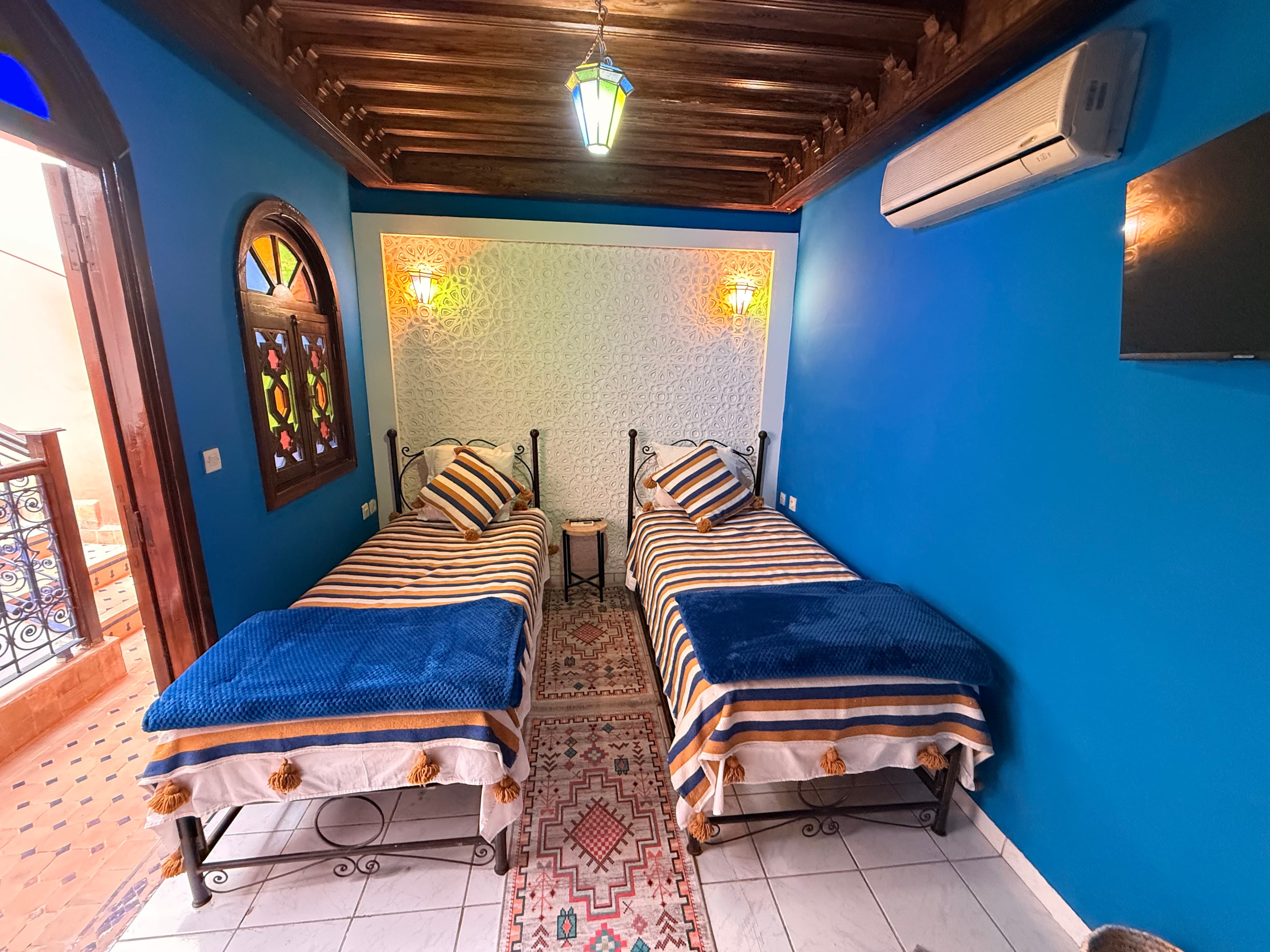 Riad Oumniya 8