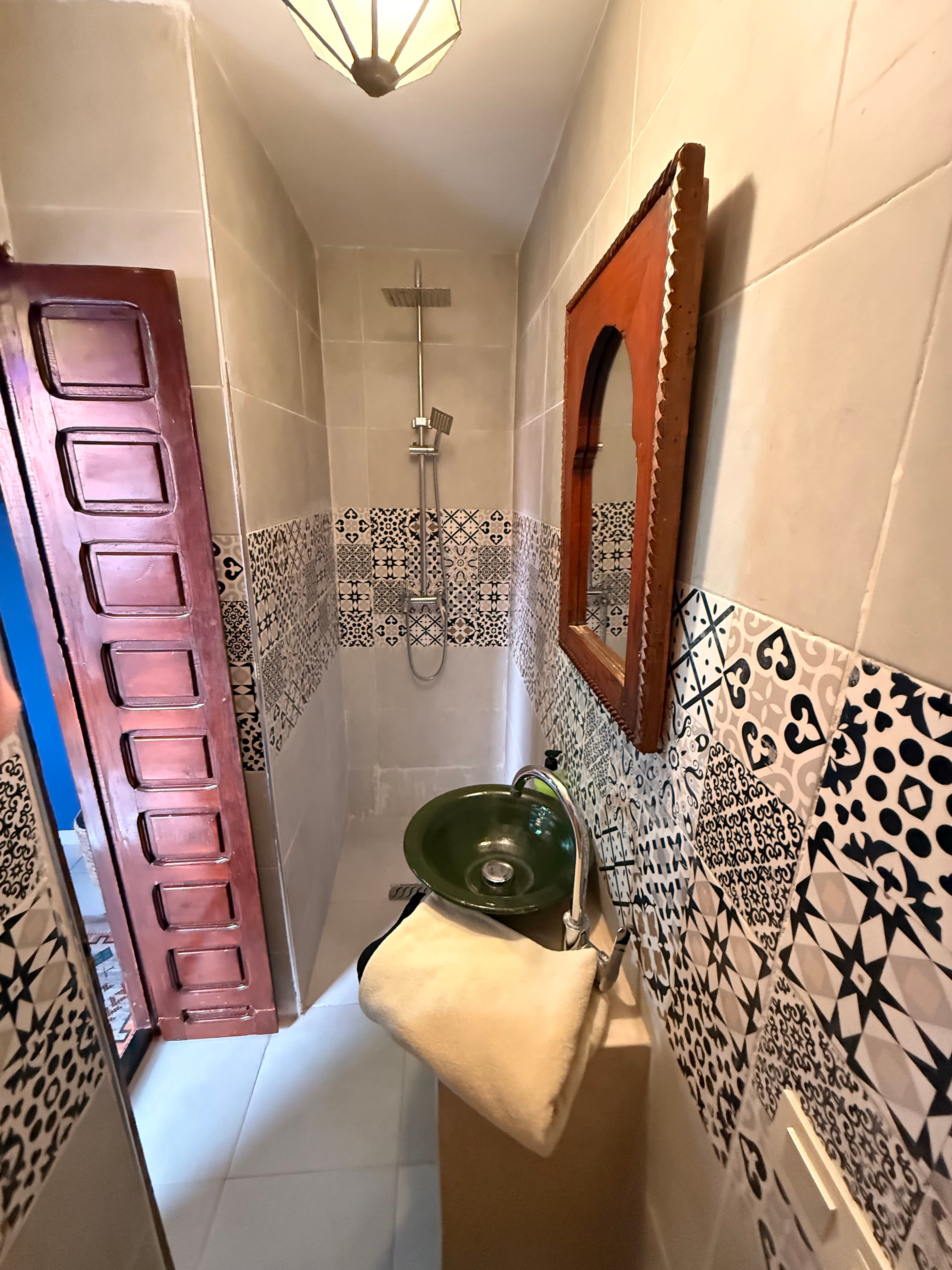 Riad Oumniya 9